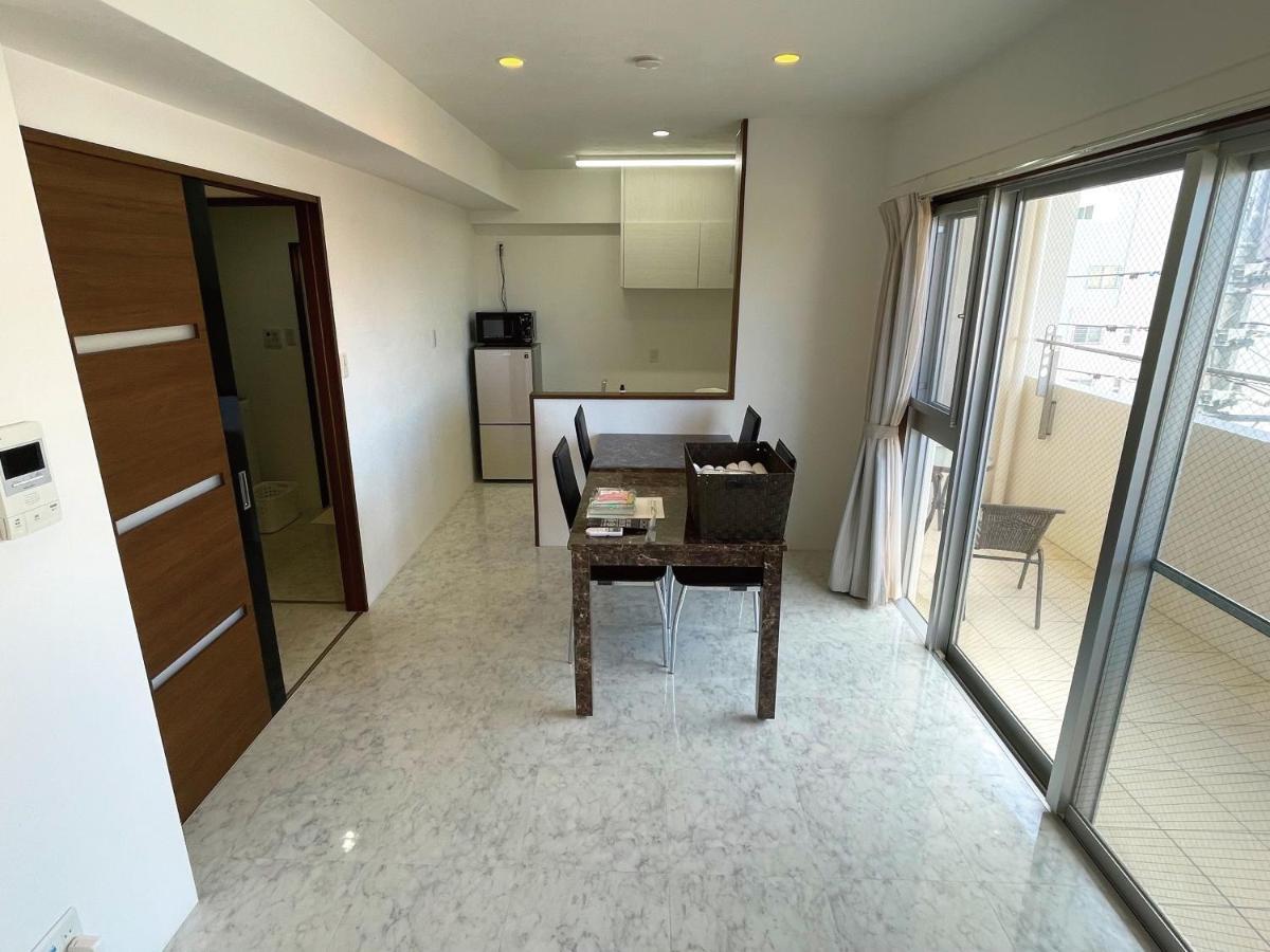 G-Ratis Omoromachi Aparthotel Наха Екстериор снимка
