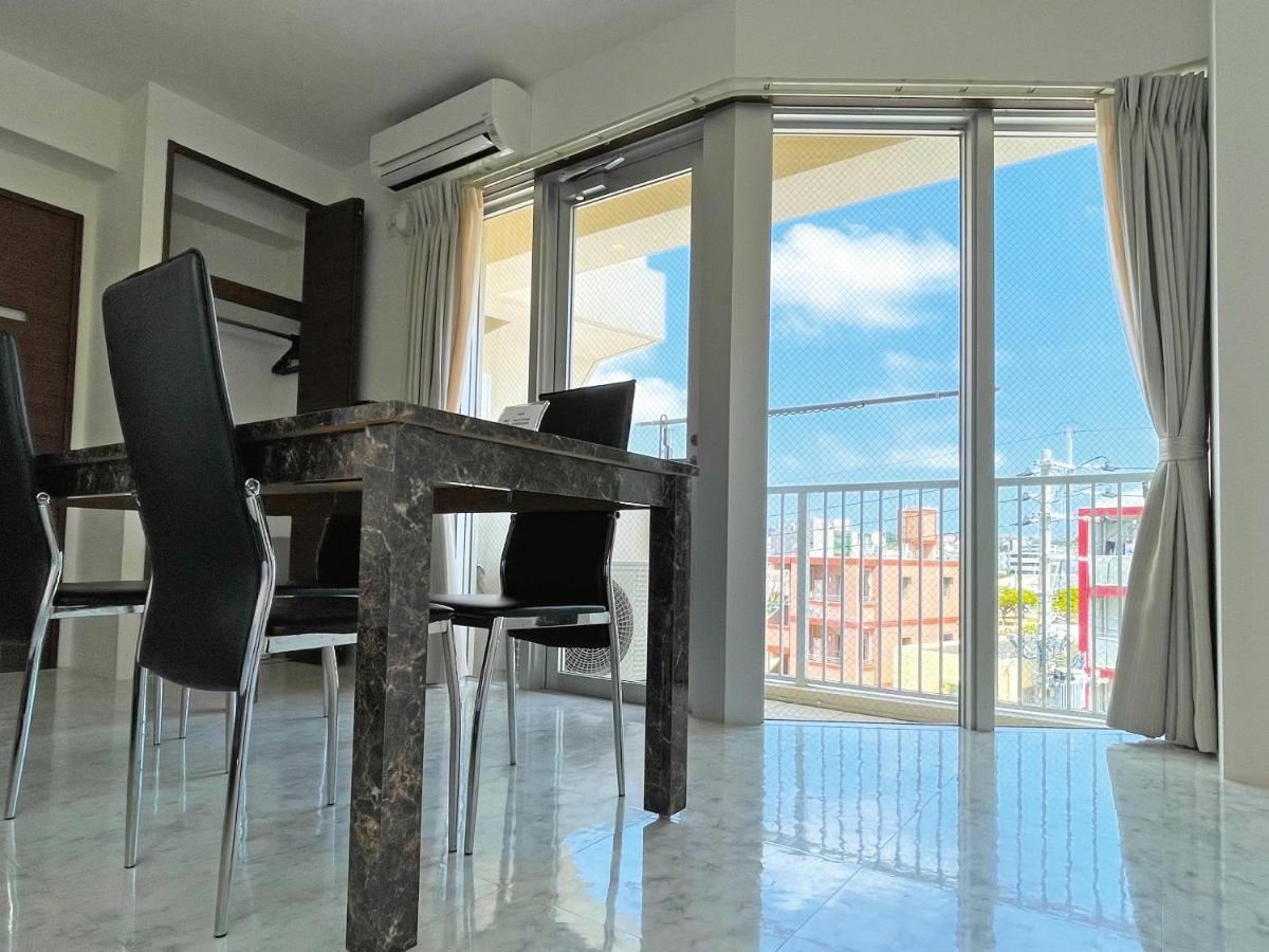 G-Ratis Omoromachi Aparthotel Наха Екстериор снимка