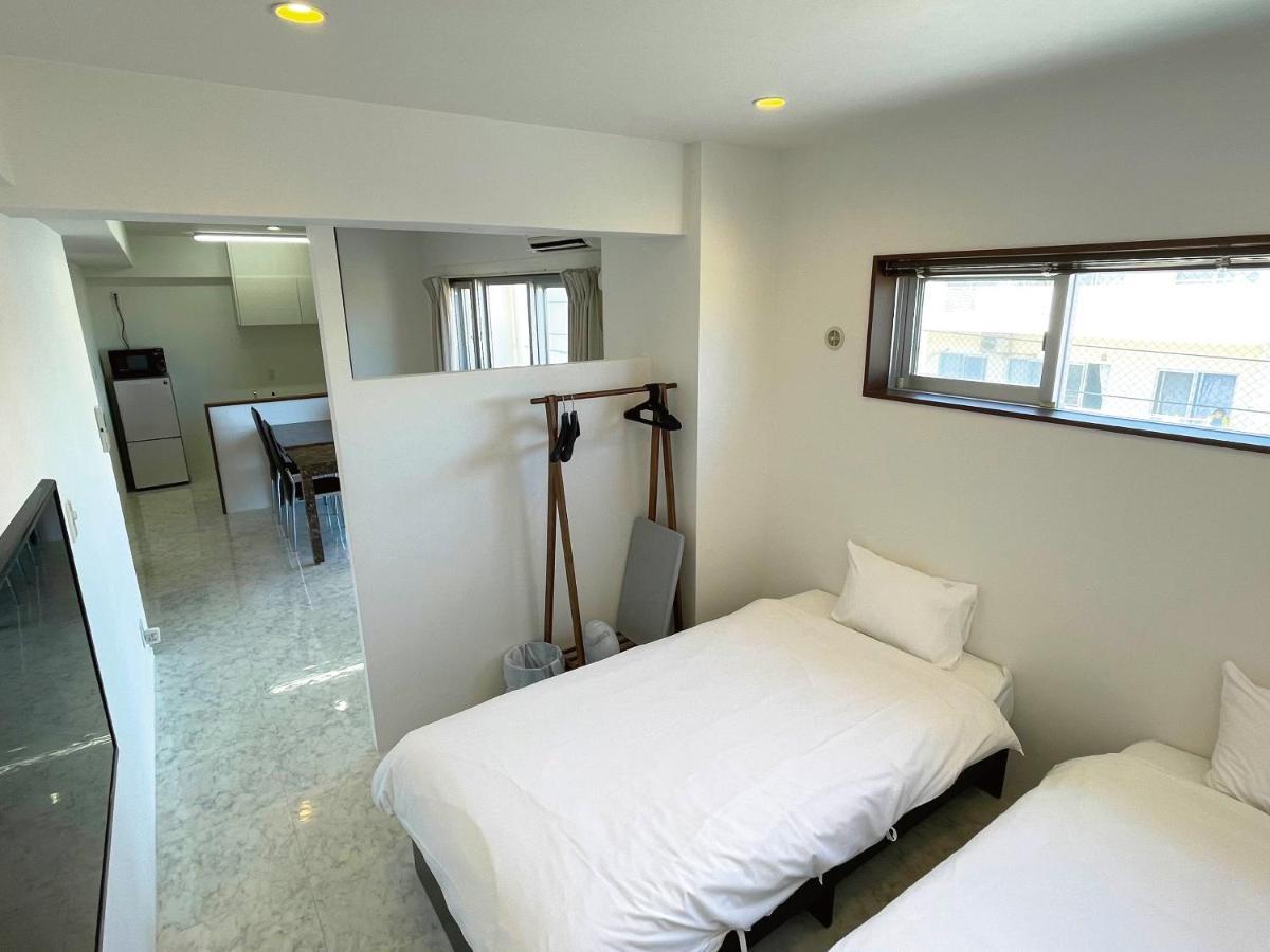 G-Ratis Omoromachi Aparthotel Наха Екстериор снимка