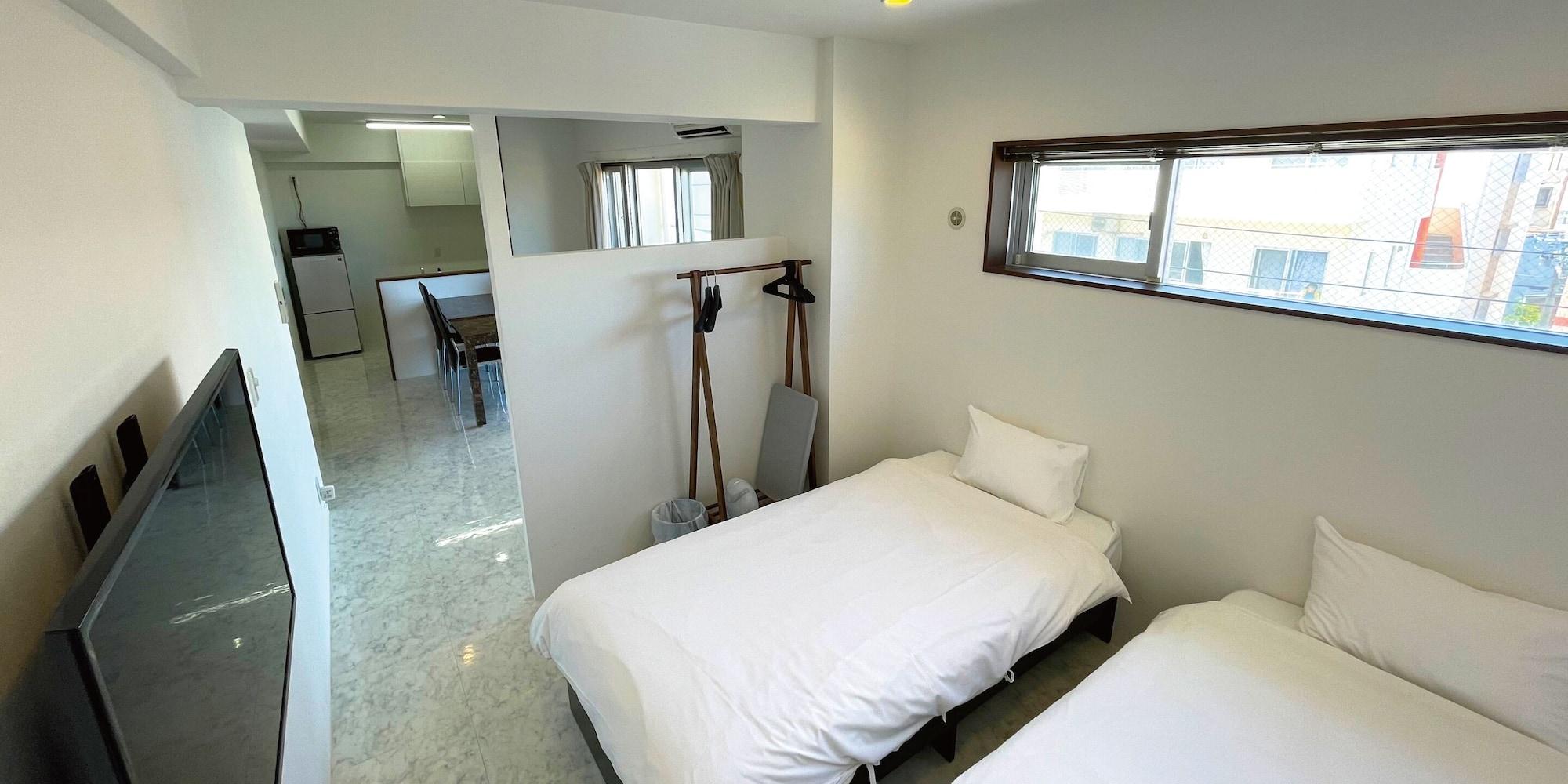 G-Ratis Omoromachi Aparthotel Наха Екстериор снимка